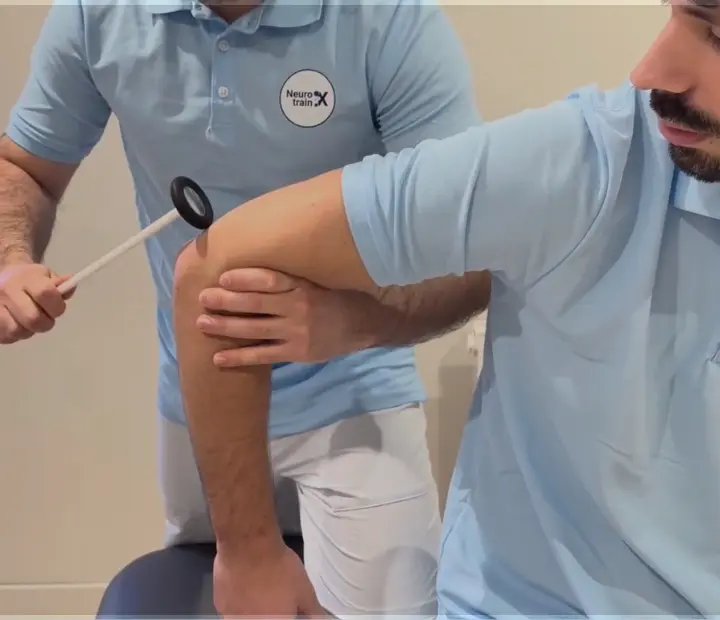 Réflexe tricipital (C7, C8)