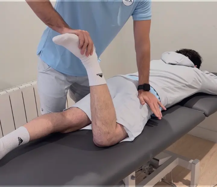 Test de micro-instabilité antérieure de hanche en décubitus ventral