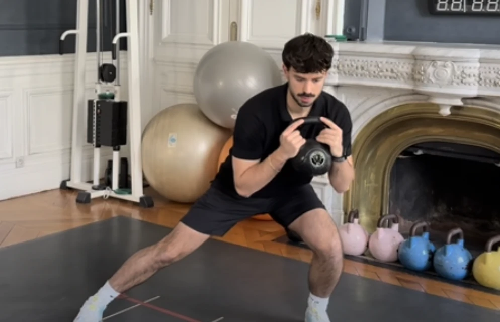 Image Fentes latérales + kettlebell
